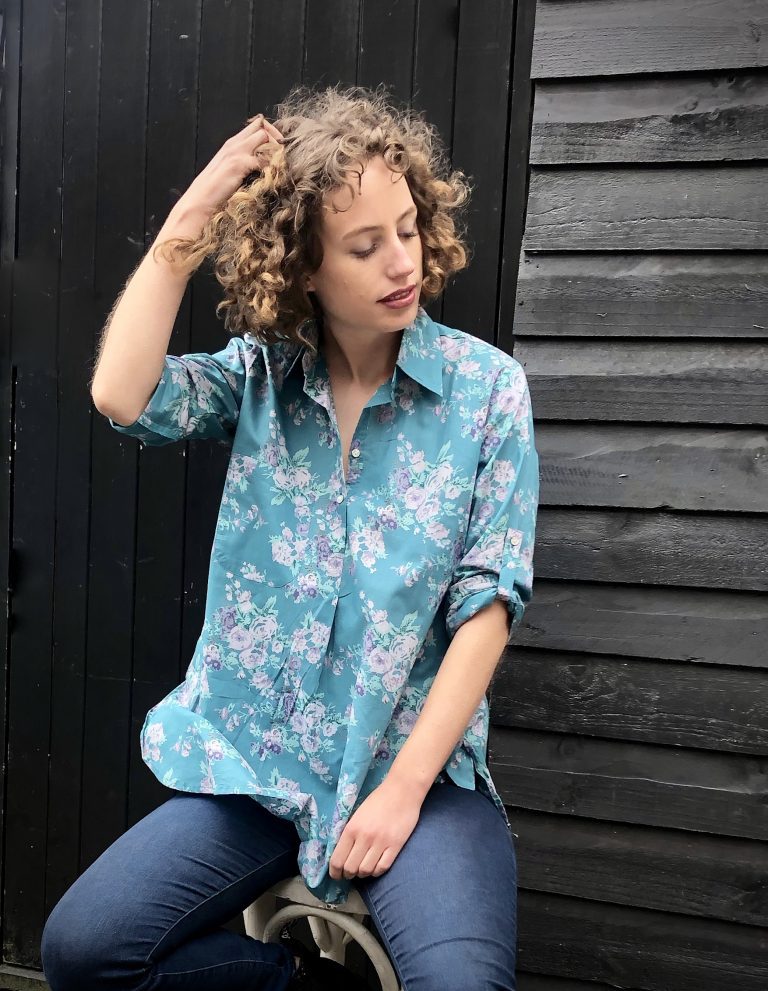 Gracie Shirt in Vintage Rose Pacific Blue