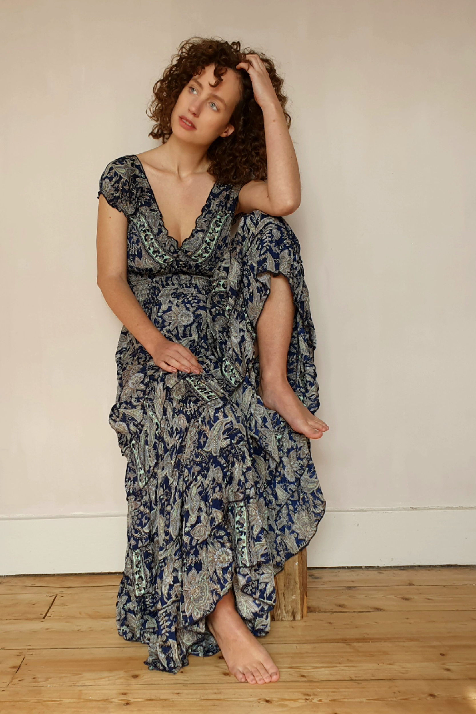 Follyology Gabrielle Parker Dresses Long Gypsy Dress With Sleeves Gabrielle Parker Clothing Follyology Gabrielle Parker Dresses Long Gypsy Dress With Sleeves Gabrielle Parker Clothing