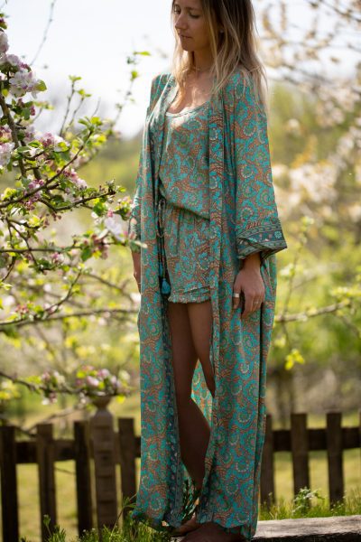 Shorts & cami in turquoise thistle with kimono