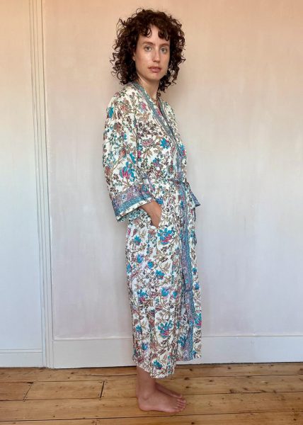 Long dressing gown white briar 1
