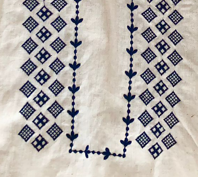 Cream with navy