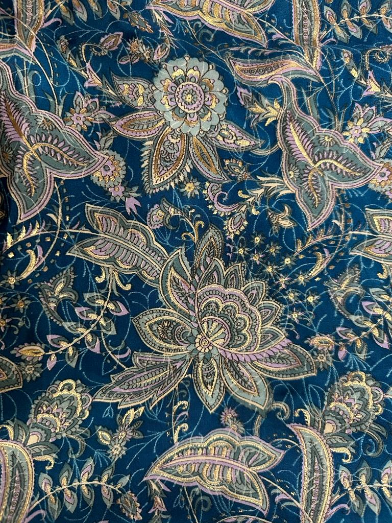 Lily Teal with Gold