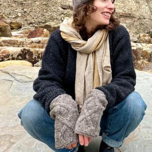 Cable Knit Wool Hand-Warmers