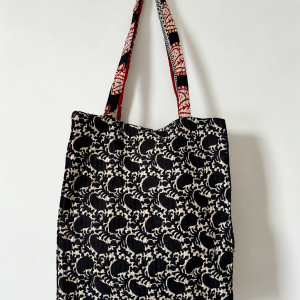 Black & Cream Leaf